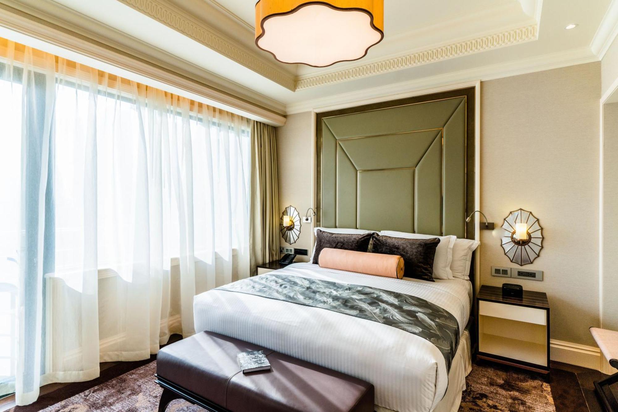 Caravelle Saigon Otel Ho Şi Min Dış mekan fotoğraf Deluxe Suite